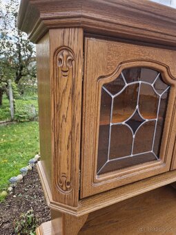 Kredenc. Pribornik. - 4