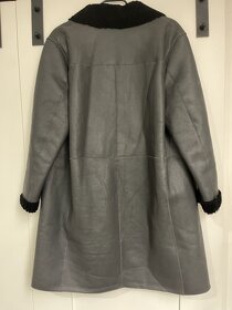 Kabát z jahňacej kože - 4
