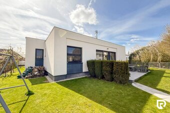 RADO | 4i RD 300m2 s pozemkom 640m2, Javorinská - Trenčín - 4