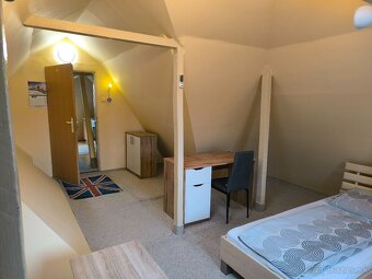 Izba v rodinnom dome blizko centra mesta. - 4