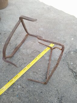 podnos pod hrnce . - 4