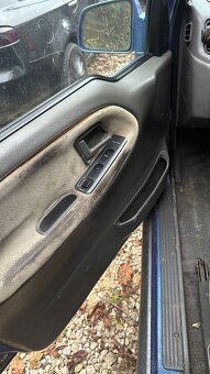 Rozpredam Suzuki vitara diesel 2.0 mazda - 4