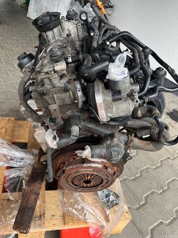 Predám motor 1.2 HTP AWY 40kw - 4