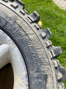 Pneumatiky T3 235/70 R16 - 4