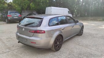 NA NAHRADNE DIELY ALFA ROMEO 159 1.9JTD - 4