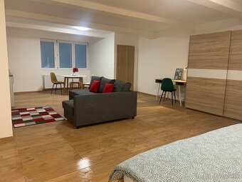 Prenájom bytu staré mesto Bratislava bez depozitu - 4