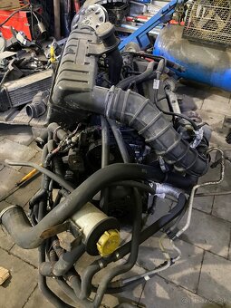 Motor Ford tranzit 2.0 td - 4