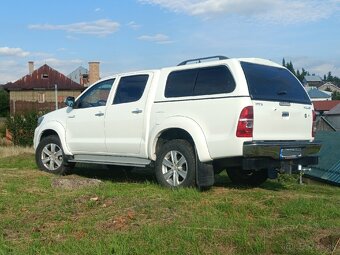 Toyota Hilux 2.5 D-4D MT - 4