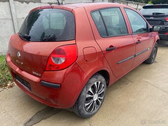 Renault Clio 1,5 DCI rok. 06 - 4