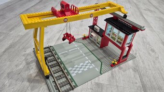 LEGO 4555 9V Train - Cargo Station - 4