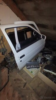 Rozpredám Ford escort rs2000a 1,4i 3dver - 4