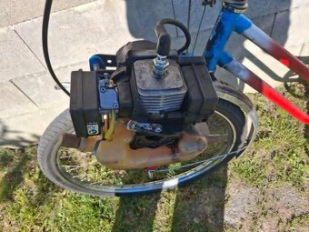 Bicykel z motorom - 4