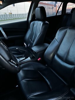 Mazda 6 - 4