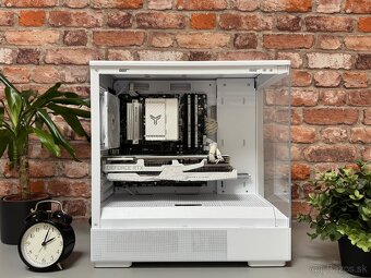 Ryzen 5 8400F\32GB\RTX 2080Ti\SSD\750W Zdroj - 4
