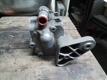 ORIGINAL BMW X5 X6 SERVOČERPADLO 679646203 - 4