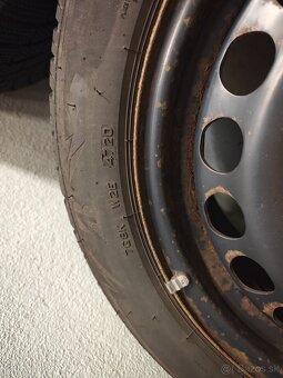 Plechové disky 5x112r16 so zimnými pneu - 4