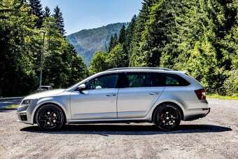 Škoda Octavia Combi 2.0 TDI Ambition 4x4 - 4