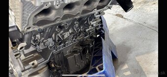 Motor BMW 550i N63 N63B44C NAJETO 3.000KM - 4