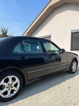 Mercedes benz E 220 cdi - 4