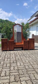 Zrkadlová skrinka + nočné stolíky v obci Gemer - 4