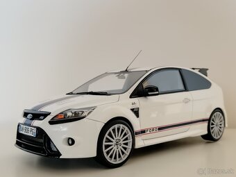1:18 Ford Focus RS Le Mans Edition - 4