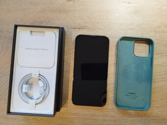 iPhone 13 Pro Max 128GB Graphite - 4