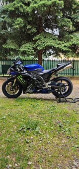 YAMAHA R1(2005,rn12) - 4