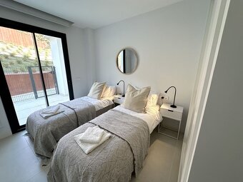 Luxusný apartmán s 3 spálňami v Higueron West - 4