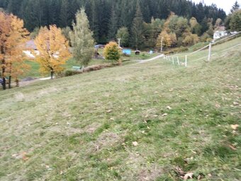 Stavebný pozemok 1448 m² v tichom prostredí Kysúc - 4