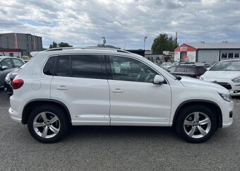 Volkswagen Tiguan 2.0TDi 103kw R-Line 4x4 DSG nafta automat - 4