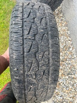 Predám pneumatiky 255/65 r17 - 4