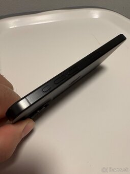 Iphone 15 Pro 256GB čierny titán - 4