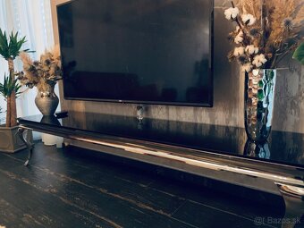 Stol pod tv - 4