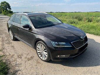 Škoda superb 2.0 TDI Style - 4