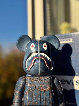 Bearbrick Bape x Levis 400% - 4
