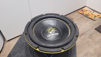 Predám subwoofer s zosilňovačom značky GZ - 4