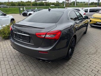 Maserati Ghibli 3.0i V6 4x4 - 4