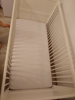 Detská postieľka s vyberateľnými tyčami + matrac - 4