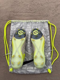 Kopačky Nike Phantom GX - 4