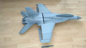 F-18 Super Hornet , RC lietadlo - 4