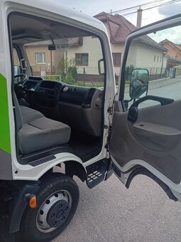 Predam Nissan Cabstar trojstranny sklapač r.v.2011 - 4