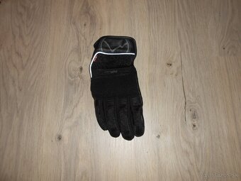 Predam uplne nove moto rukavice DANE o velkosti L - 4