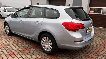 Opel astra J - 4