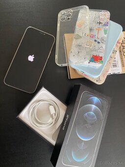 iPhone 12 Pro Silver - 4