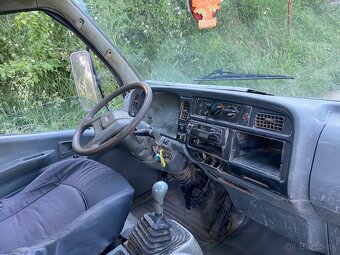 Mitsubishi Canter Fuso Vyklapac 2,8tdi - 4