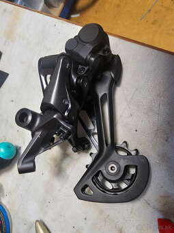 prehadzovačka Shimano Deore XT RD-M8100 - 4