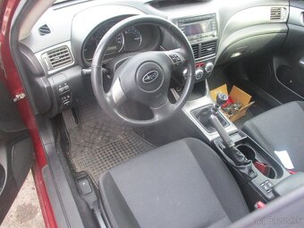 Subaru Impreza rozpredam na nahradne diely - 4