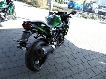Kawasaki H2SX - 4
