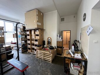 Na prenájom skladovo administratívne priestory v Trenčíne - 4