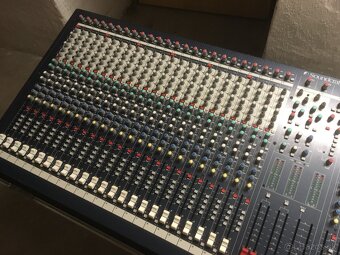 Predám mixáťny pult Soundcraft LX7 32 II - 4